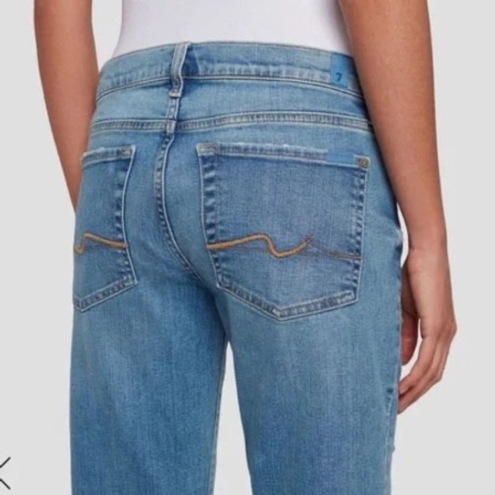 7 For All Mankind The Original Bootcut Light Wash Distressed Low Rise 27 Short - Picture 5 of 13